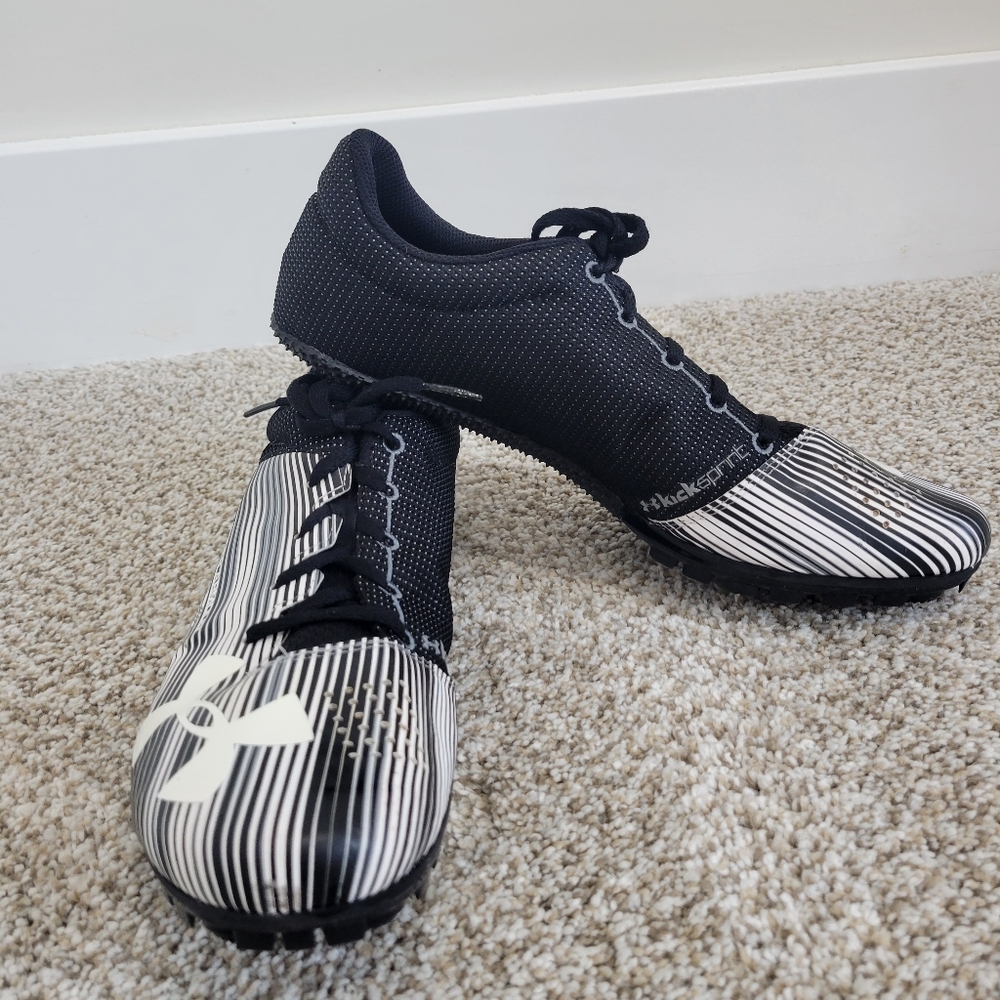 Under Armour Men's Black and White Sprint Track And Field Athletic Shoes